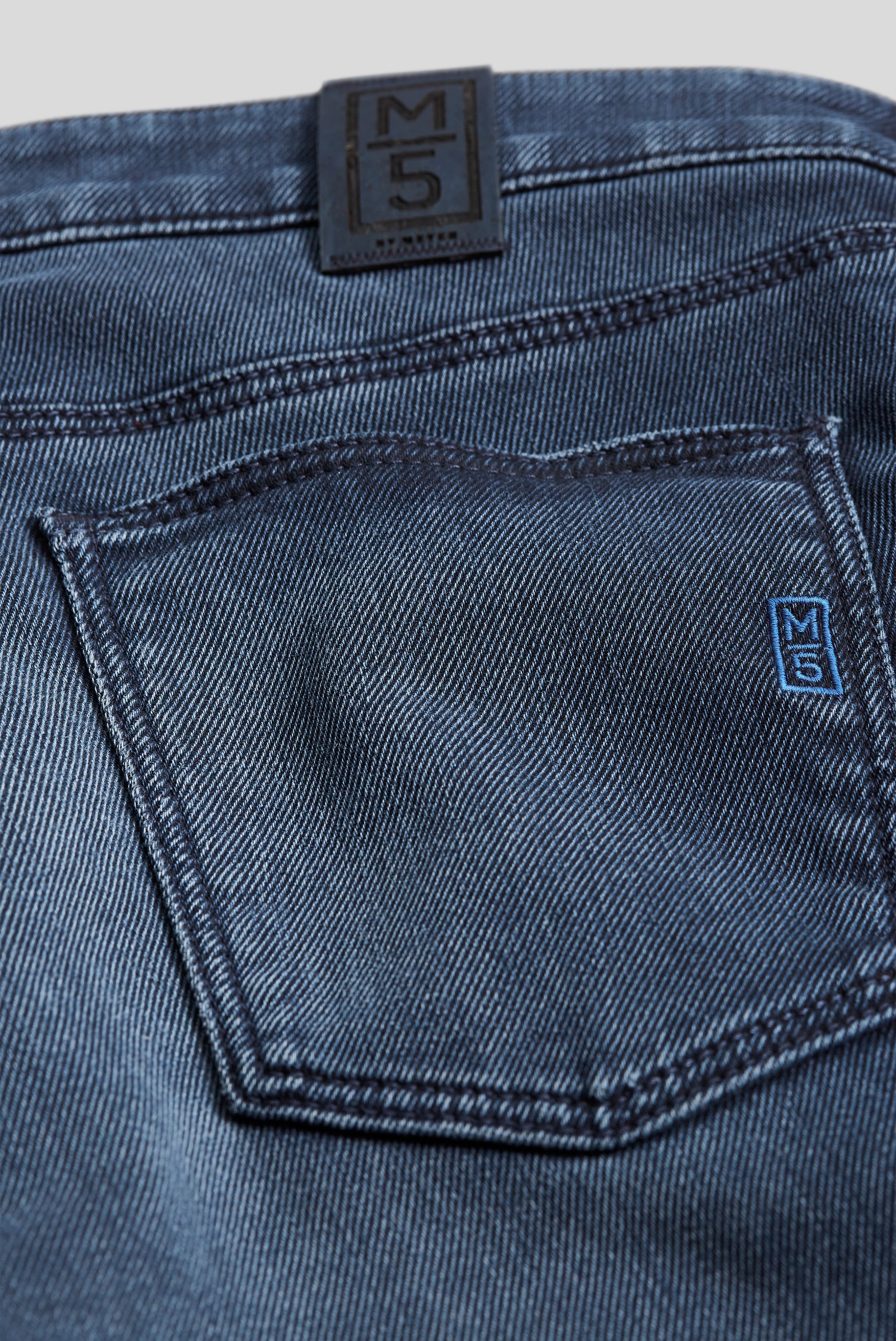 SLIM 2-6251 ECOVERO™ DENIM