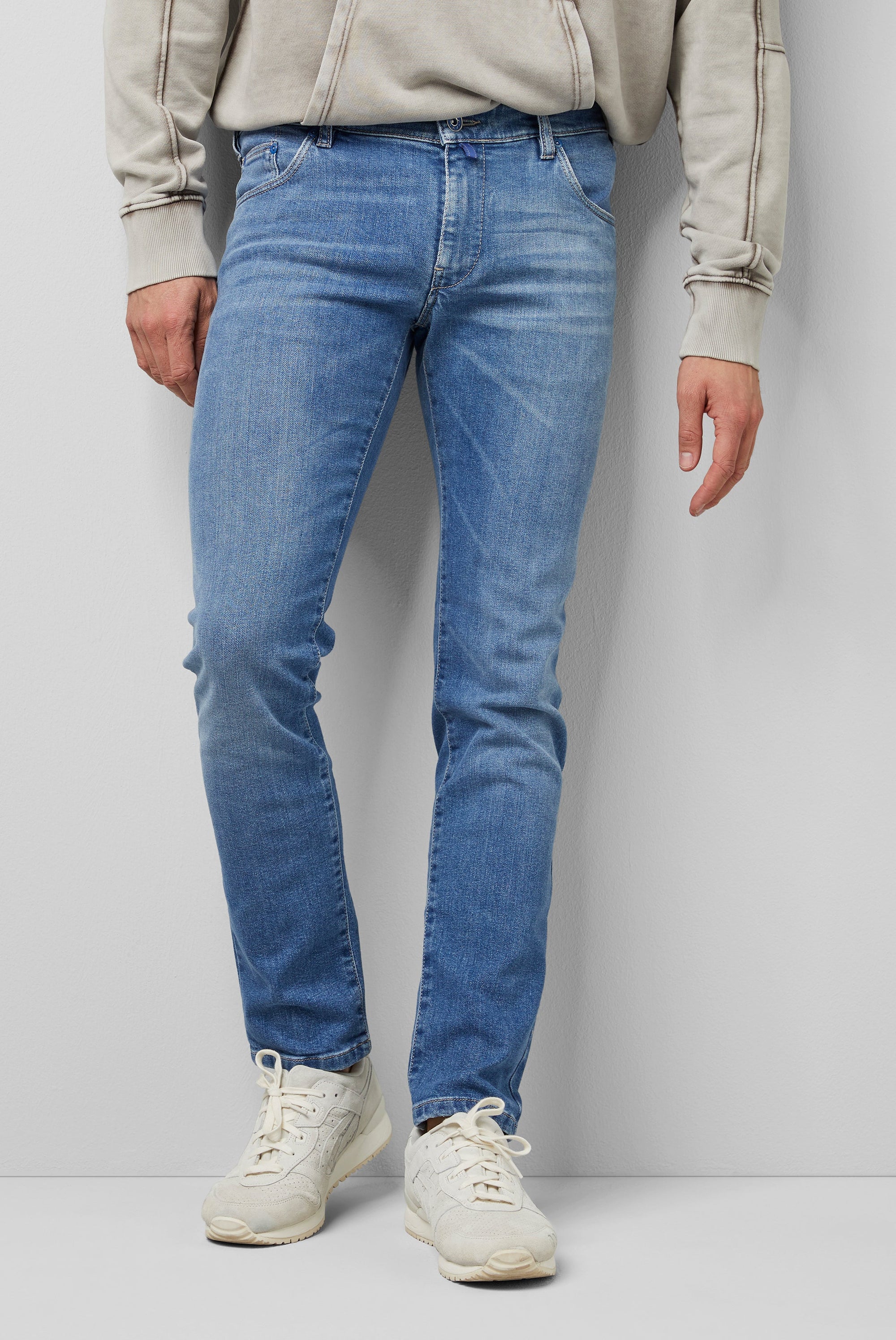 SUPER-SLIM 9-6242 BLEACHED DENIM