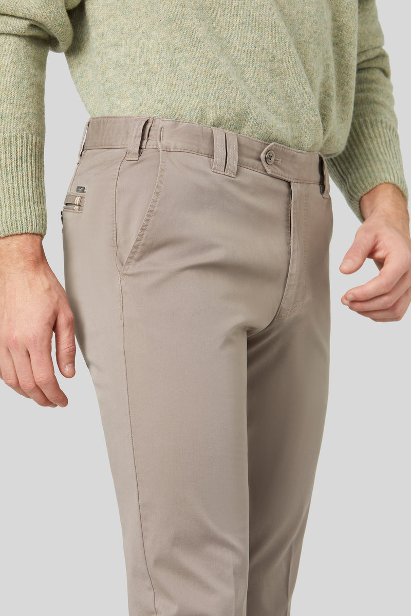 Oslo 9-3001 FLEX  CHINO ∙ FAIR