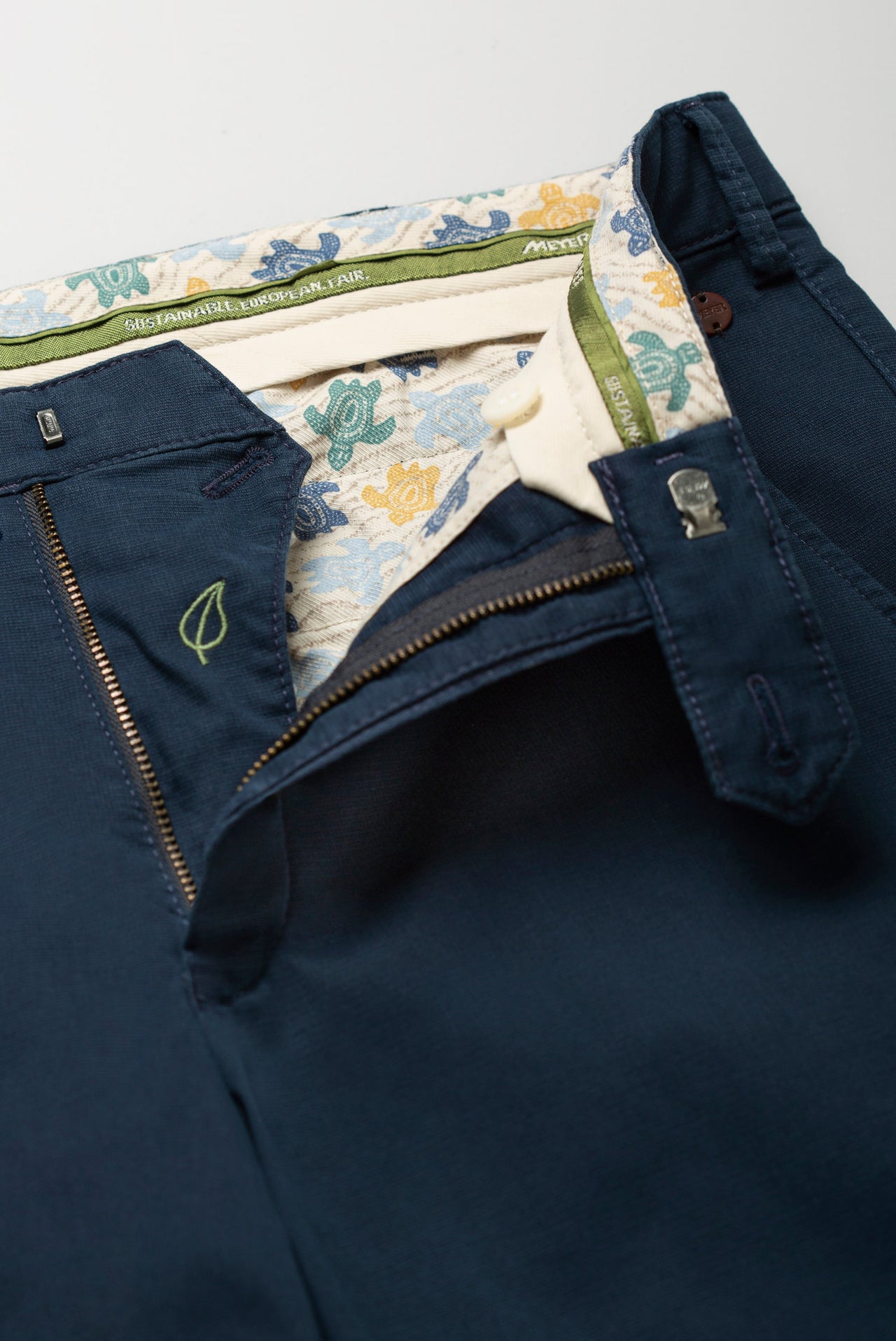 Bonn 1-3024 MICRO STRUCTURE ∙ CHINO